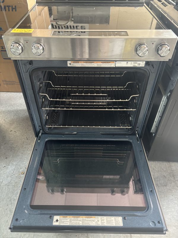 NEW return- Kitchenaid 30" Slide in Electric Range w/ Convection KSEG700ESS6 - Image 2